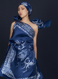 "Chu Feng Pian Qian" Silk Square Scarf